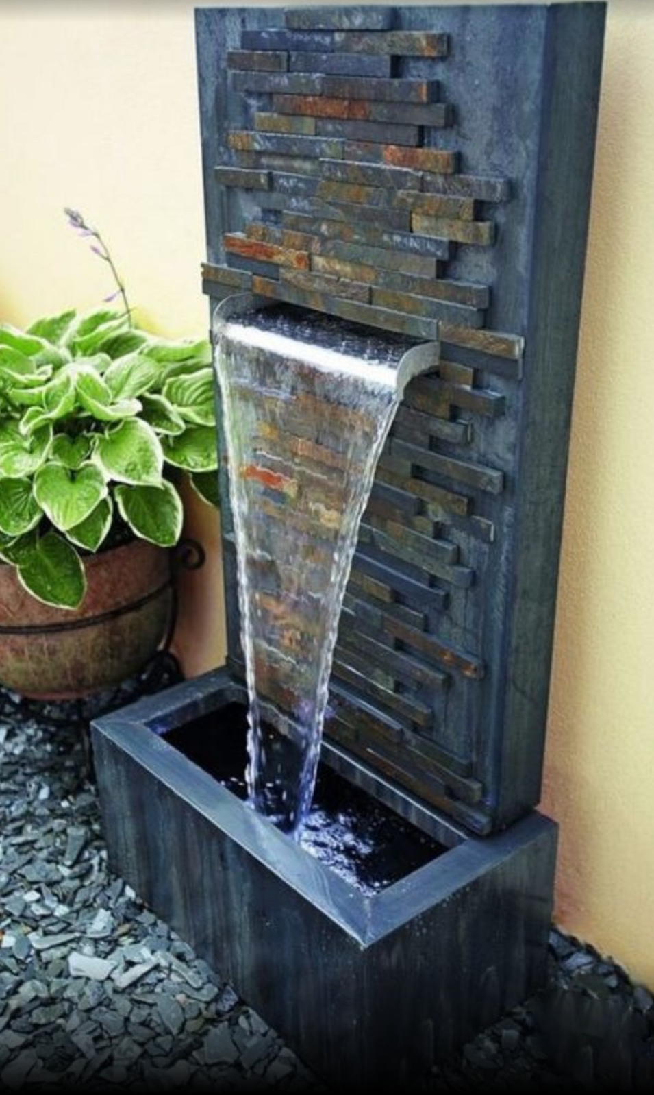 Lựa chọn vị trí đặt thiết kế thi công thác nước hợp phong thủy